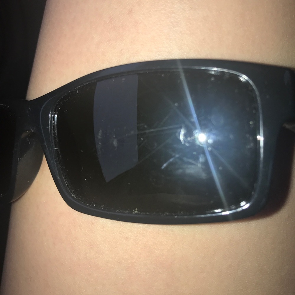 Ray Bans - Picture 4 of 8